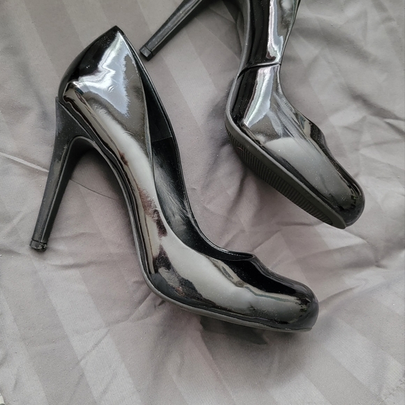 Jessica Simpson JS-Calie Black Patent 7.5M - Picture 4 of 6